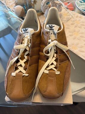 Adidas Country OH Men’s Brown Suede & Haircalf Sneakers